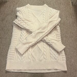 Cream Aelfric Eden sweater size small